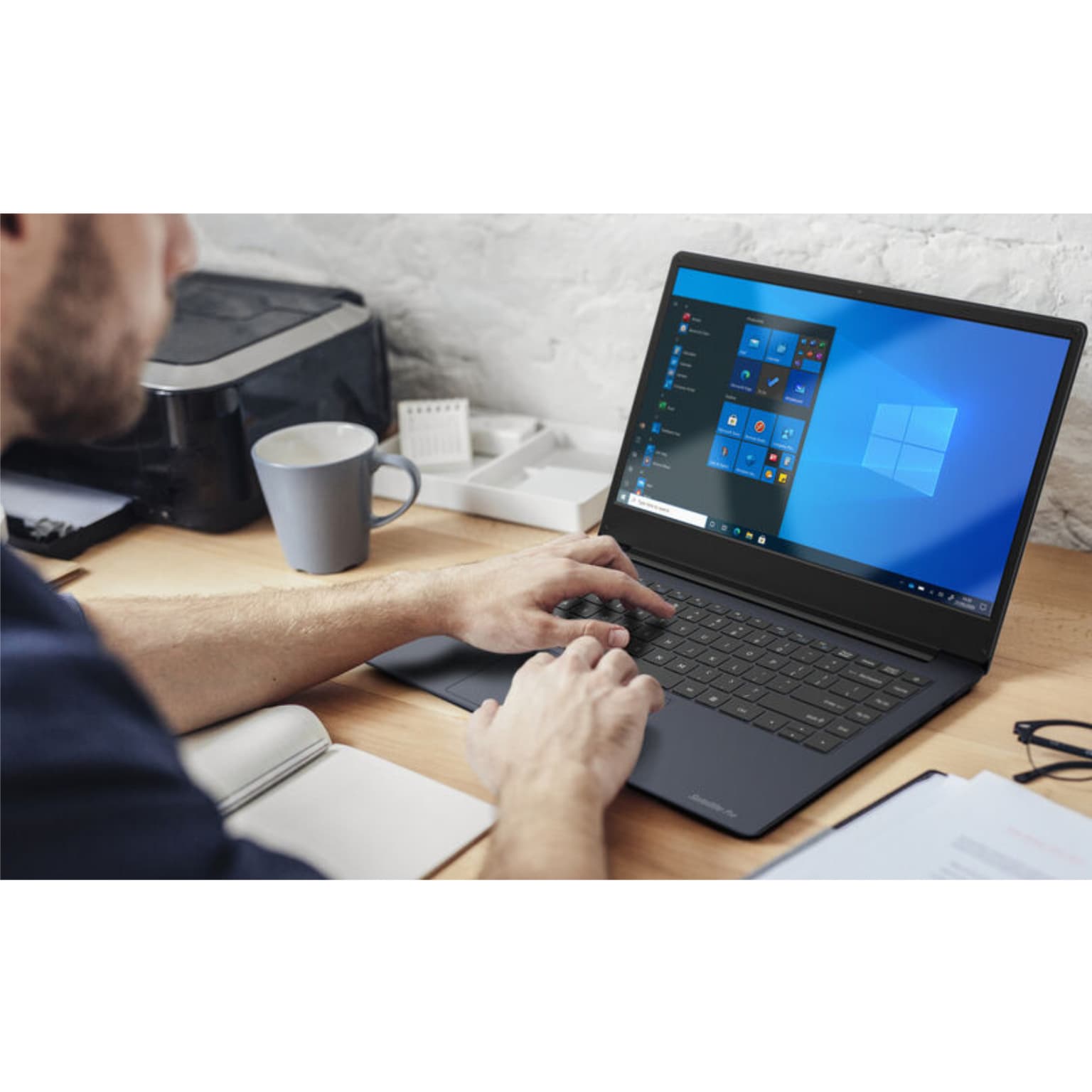 Toshiba Dynabook Detachable Laptop Intel Celeron 4GB RAM 64GB Storage